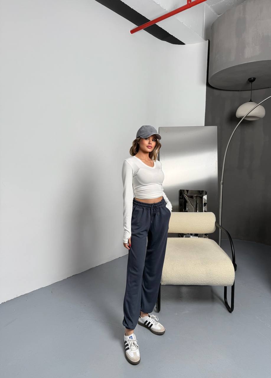 Women’s Straight Leg Drawstring Pants