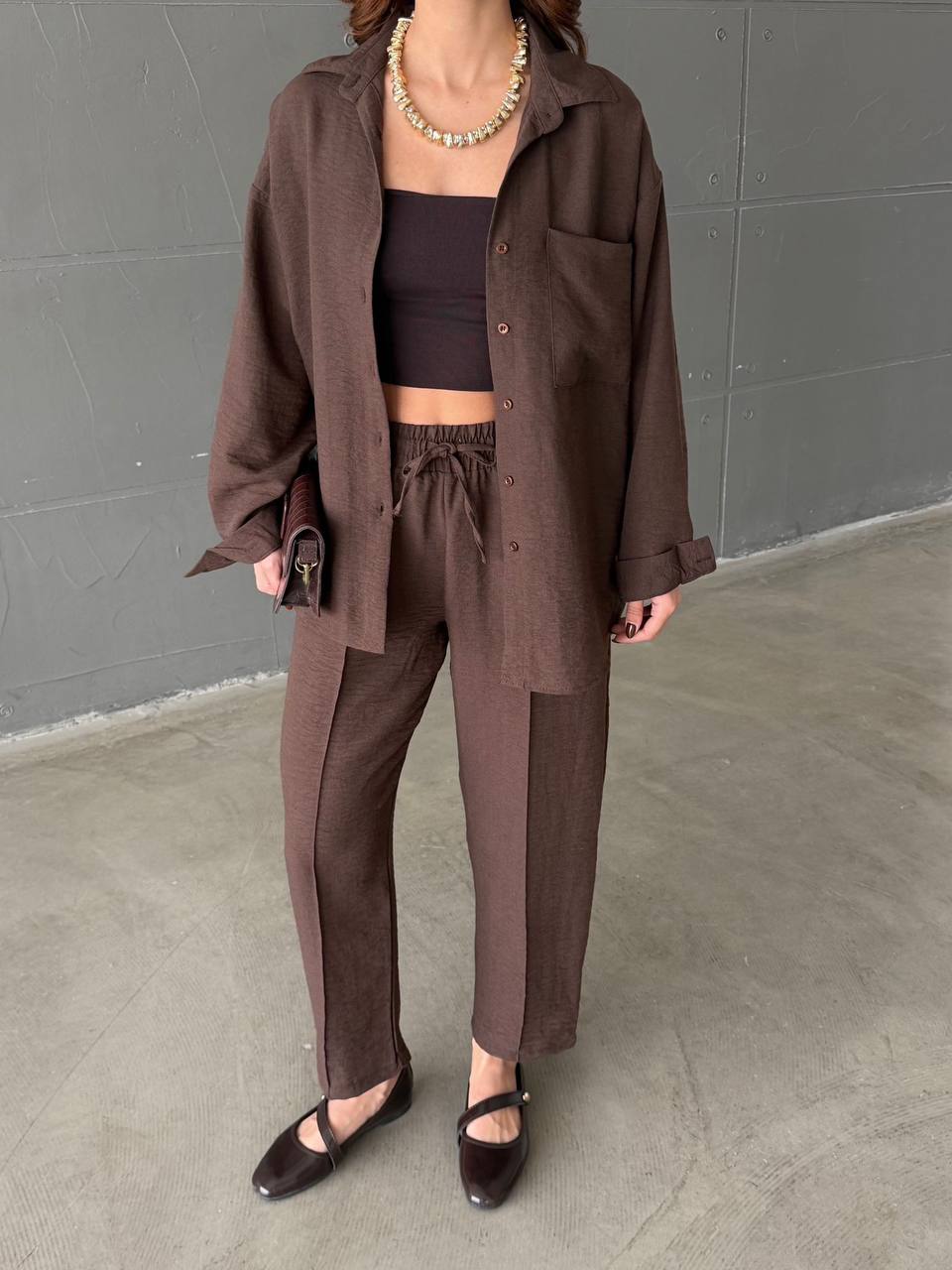 Women’s Two-Piece Set (Oversized Shirt & Elastic Waist Pants)