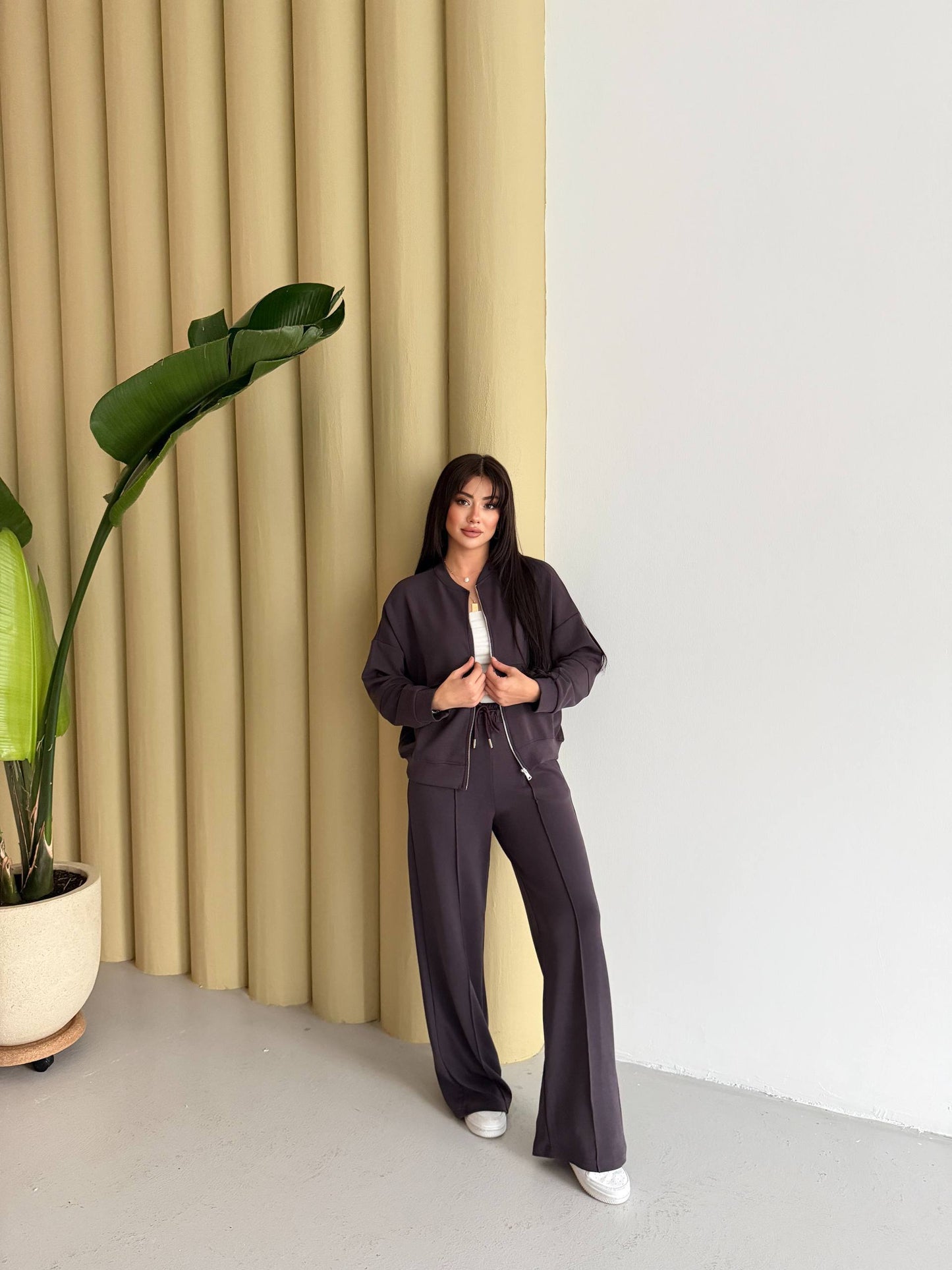 Women’s Zip Jacket & Wide Leg Pants Set