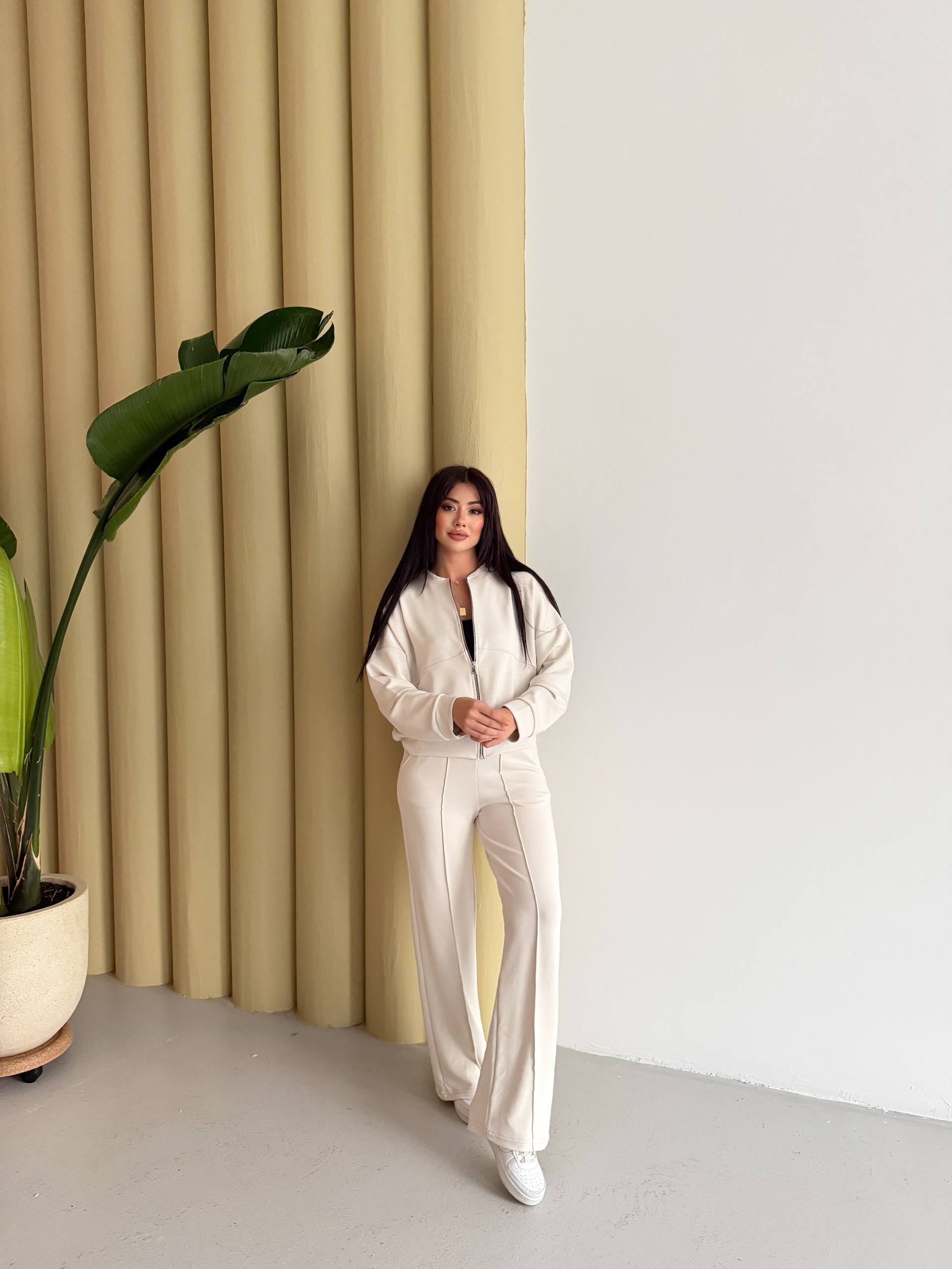 Women’s Zip Jacket & Wide Leg Pants Set